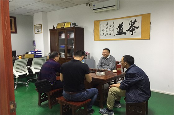 智能手環外殼模具哪家行？——看看深圳博騰納塑膠模具制造廠