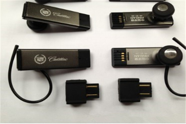 藍牙耳機模具廠哪家行？深圳博騰納出品：有分模線，你看不見！